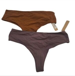 SKIMS Fit Everybody Thong Panties